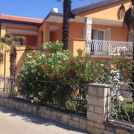 אומאג Apartment Marija מראה חיצוני תמונה
