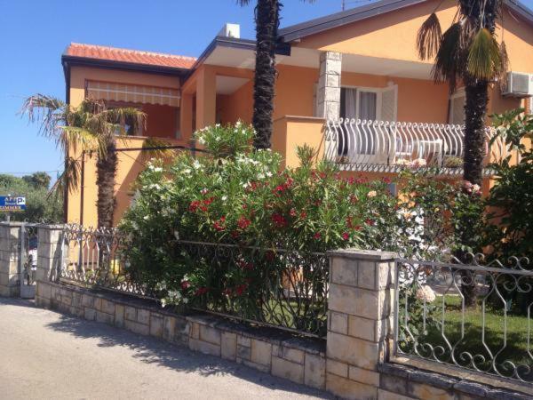 אומאג Apartment Marija מראה חיצוני תמונה